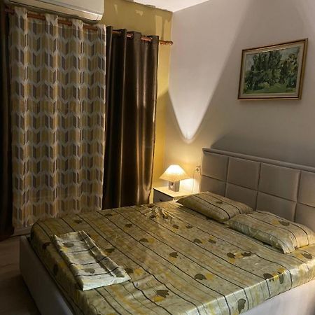 Destinacion Central Room Tirana Kültér fotó