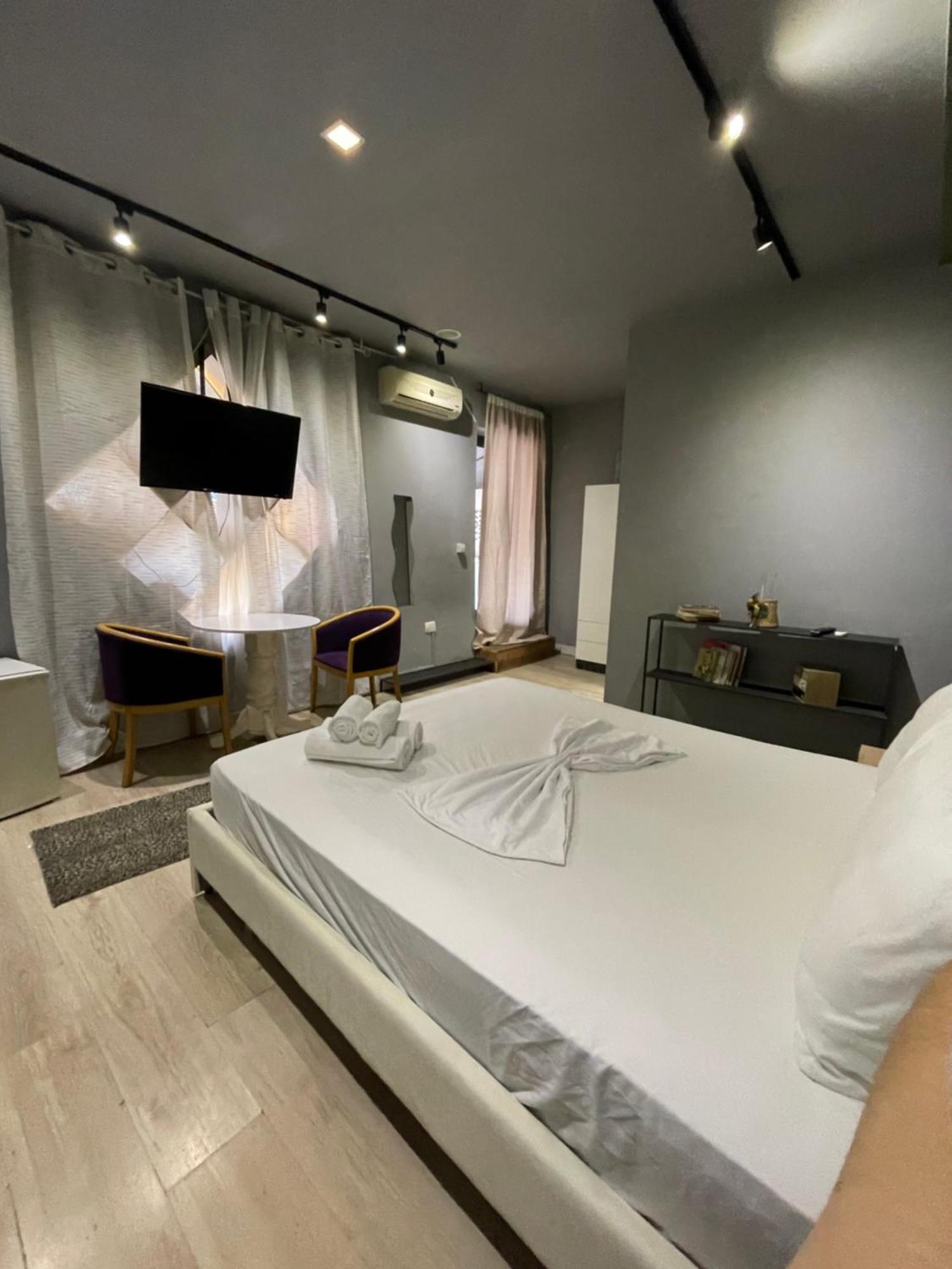 Destinacion Central Room Tirana Kültér fotó