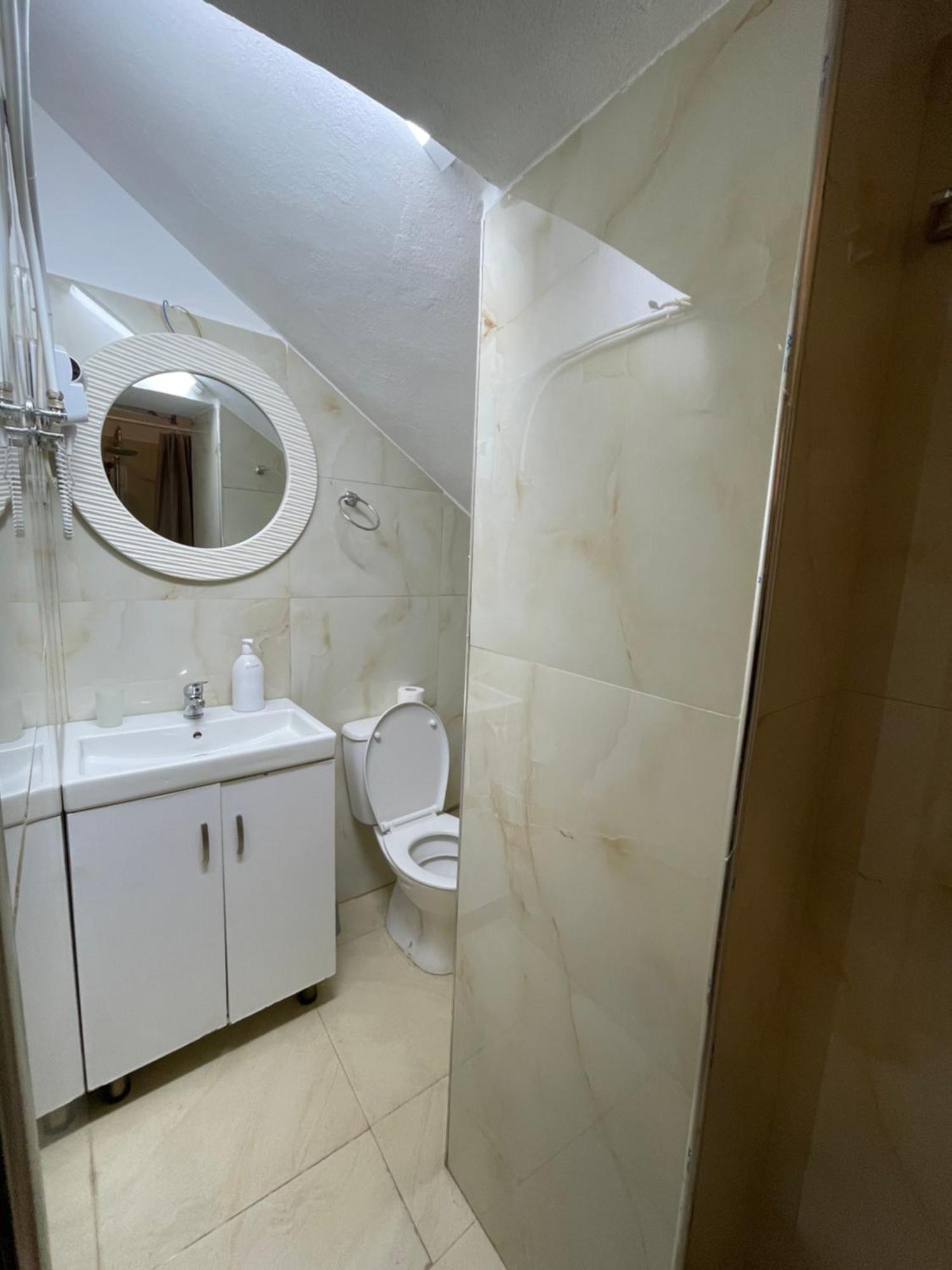 Destinacion Central Room Tirana Kültér fotó