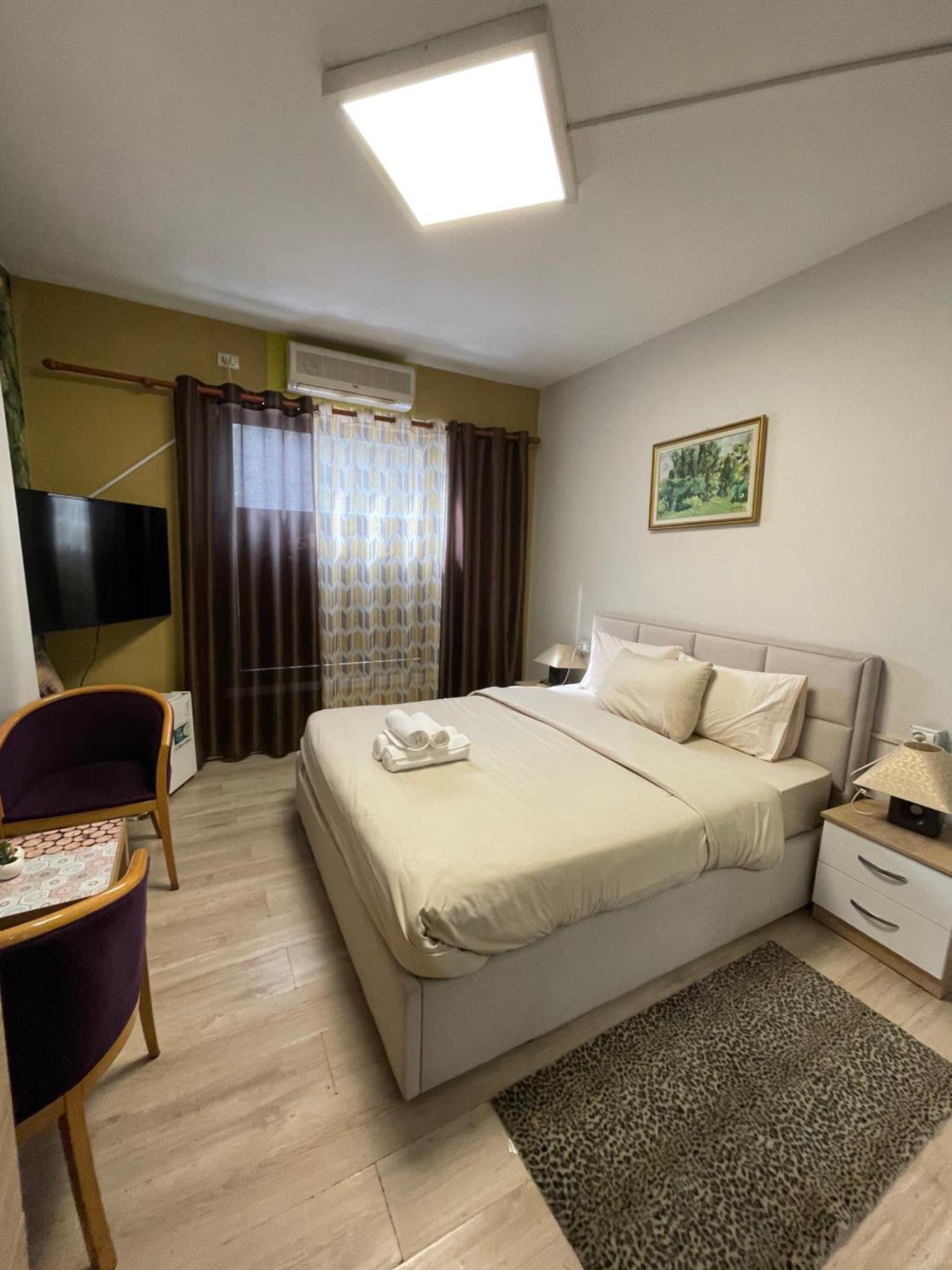 Destinacion Central Room Tirana Kültér fotó